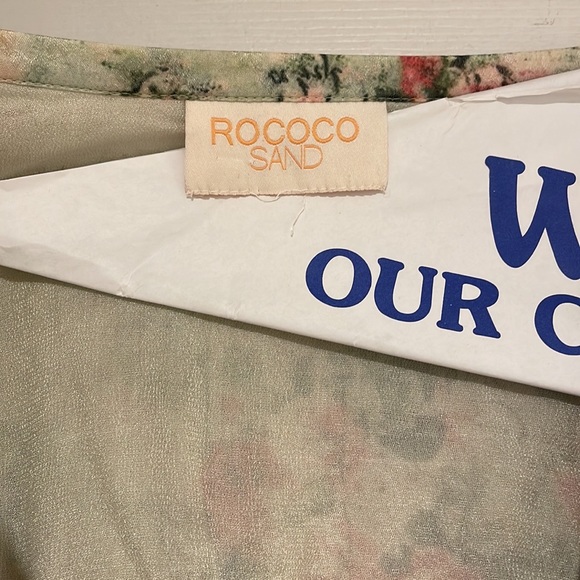 *SOLD* Rococo Sand romantic floral blouse - Picture 4 of 6